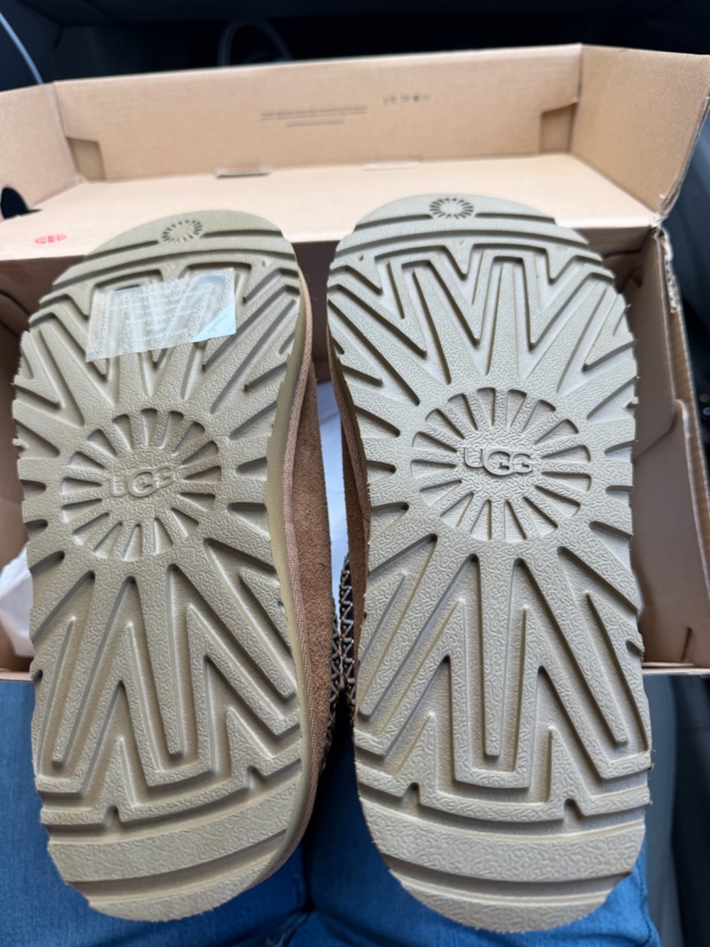 UGG Tasman’s - Picture 6 of 6